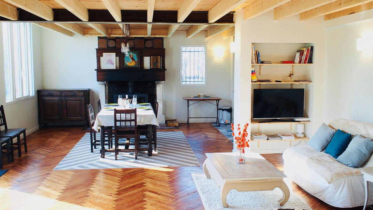 Photo of Livingroom in Leognan