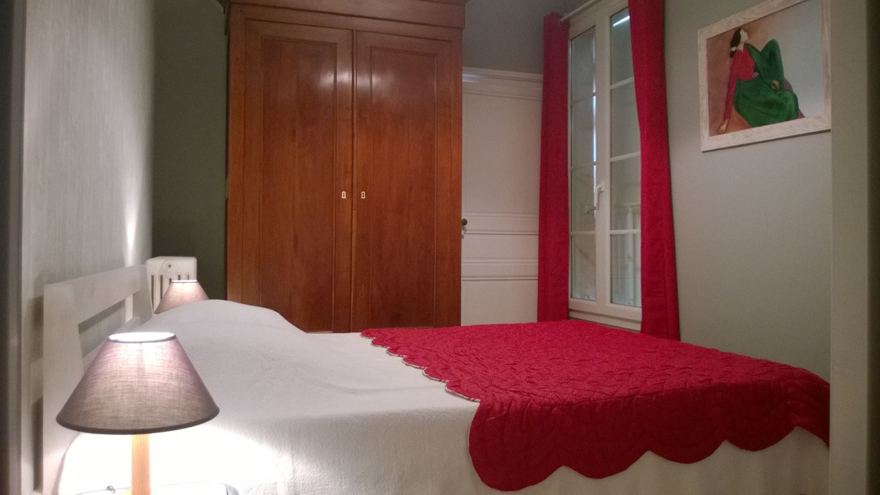 Photo of Bedroom in Saintes