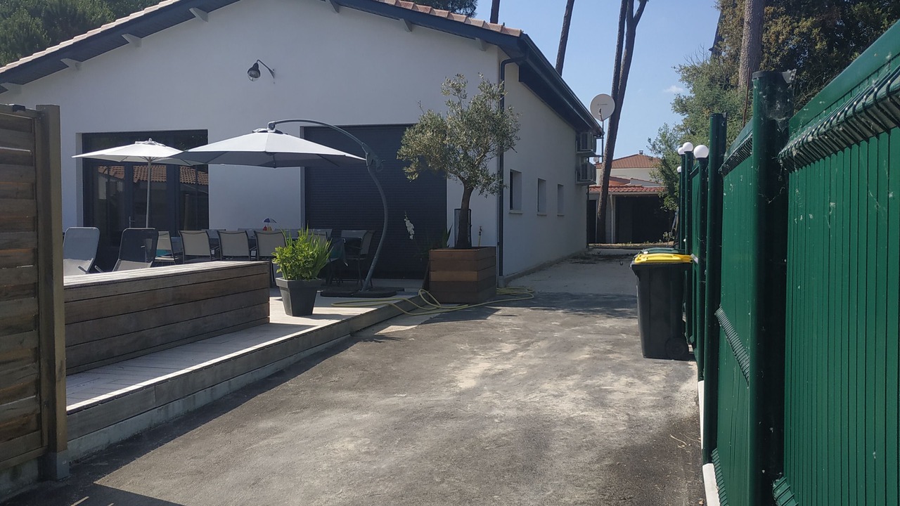 Photo of Patio Balcony in Ronce-les-Bains
