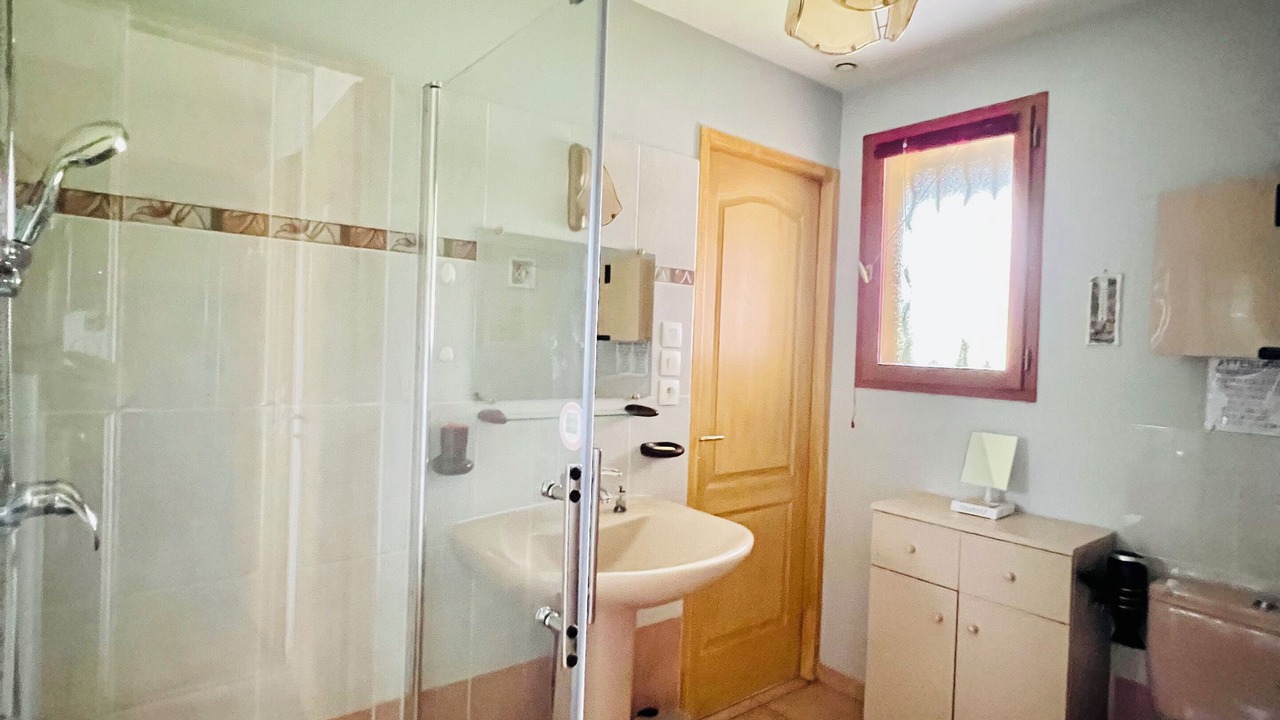 Photo of Bathroom in Le Barp