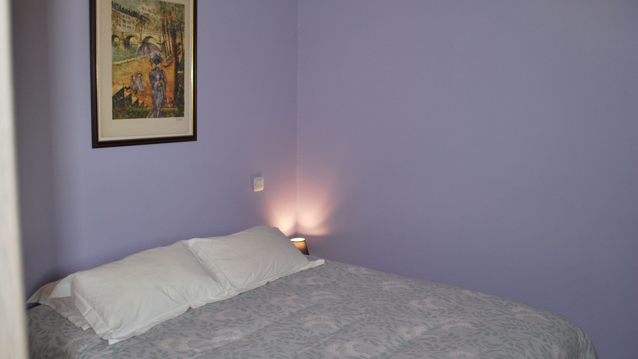 Photo of Bedroom in Fregimont