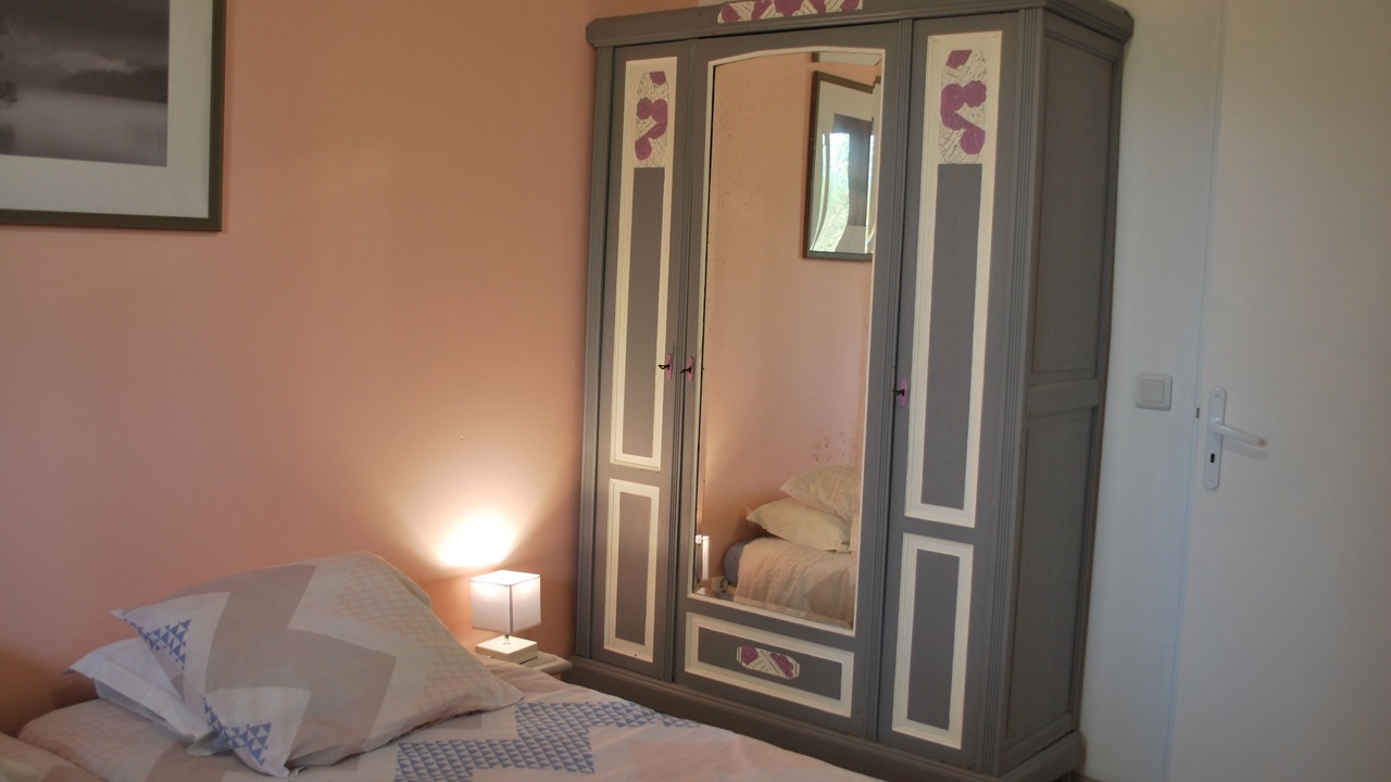 Photo of Bedroom in Fregimont
