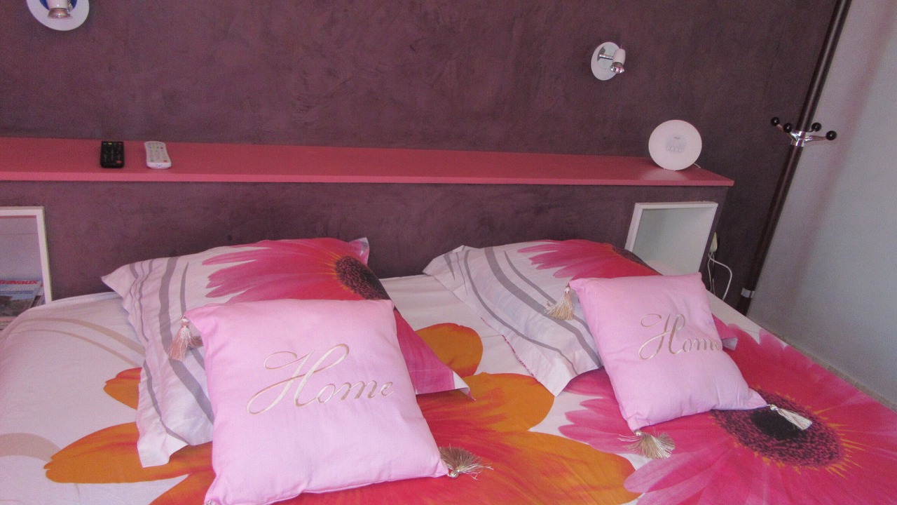 Photo of Bedroom in Leguillac-de-l'Auche