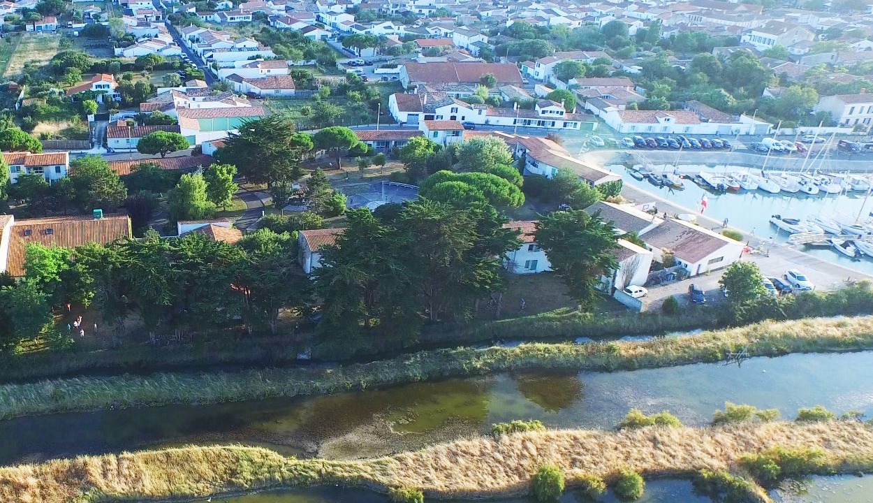Photo of Outdoor in Ars-en-Re