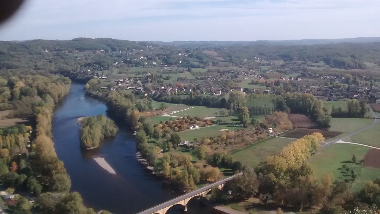 Photo of Outdoor in Saint-Julien-de-Lampon