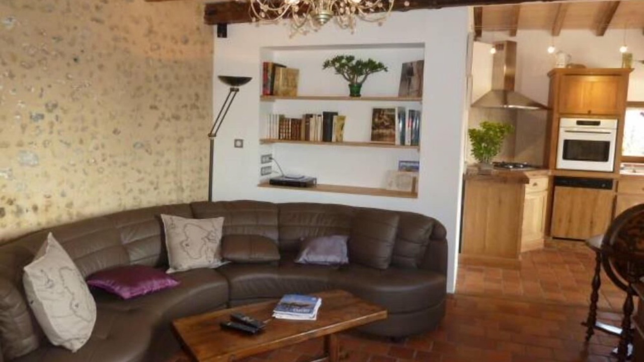 Photo of Livingroom in Saint-Crepin-d'Auberoche
