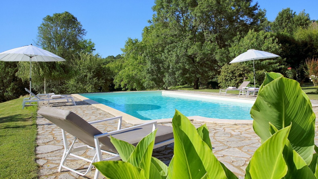 Photo of Outdoor in Saint-Martin-des-Combes