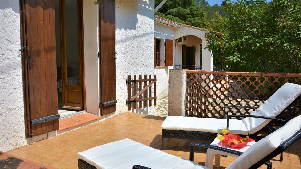 Photo of Patio Balcony in Belgentier