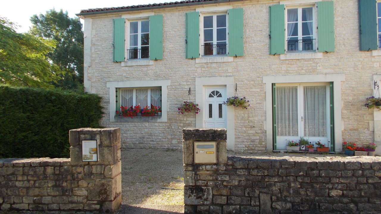 Photo of Outdoor in Saint-Fraigne
