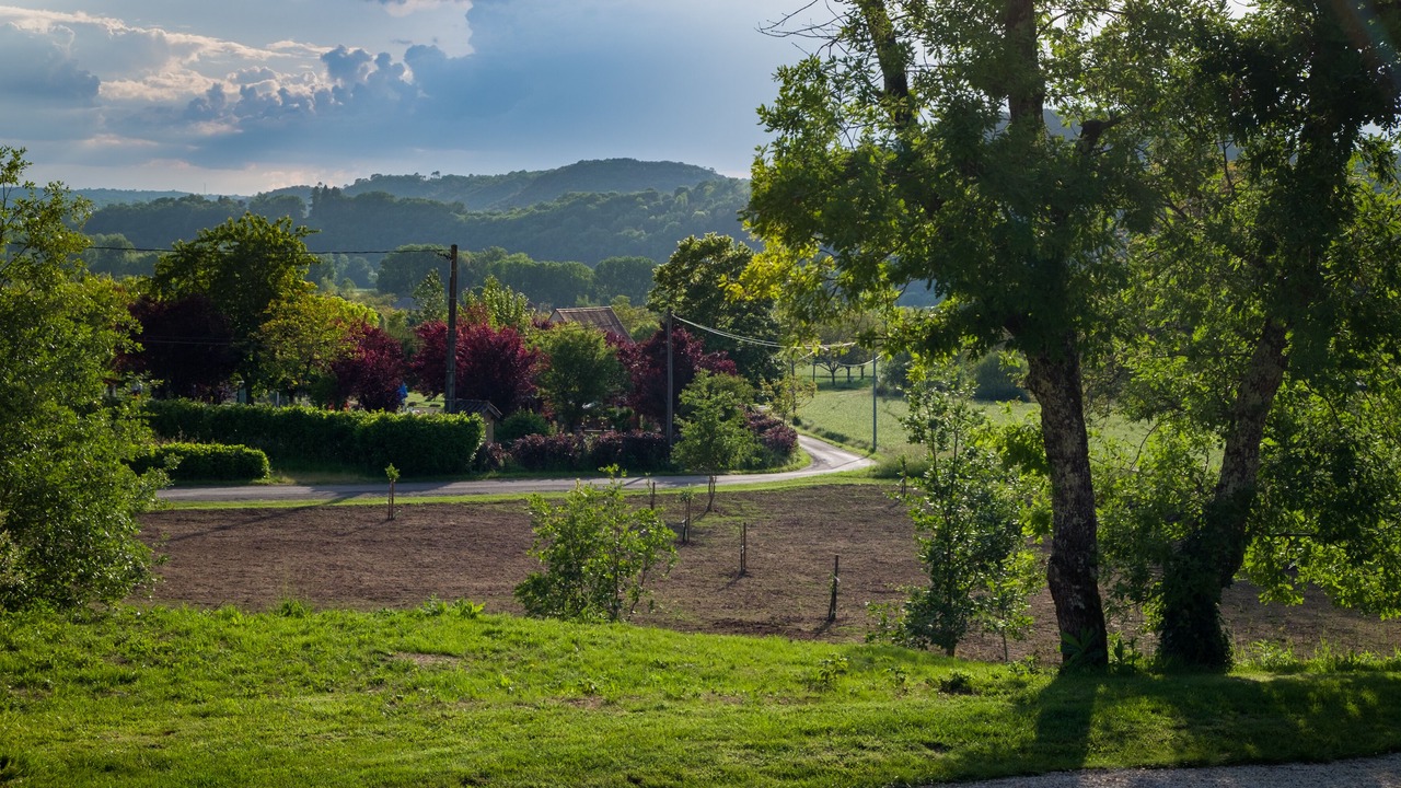 Photo of Outdoor in Saint-Julien-de-Lampon