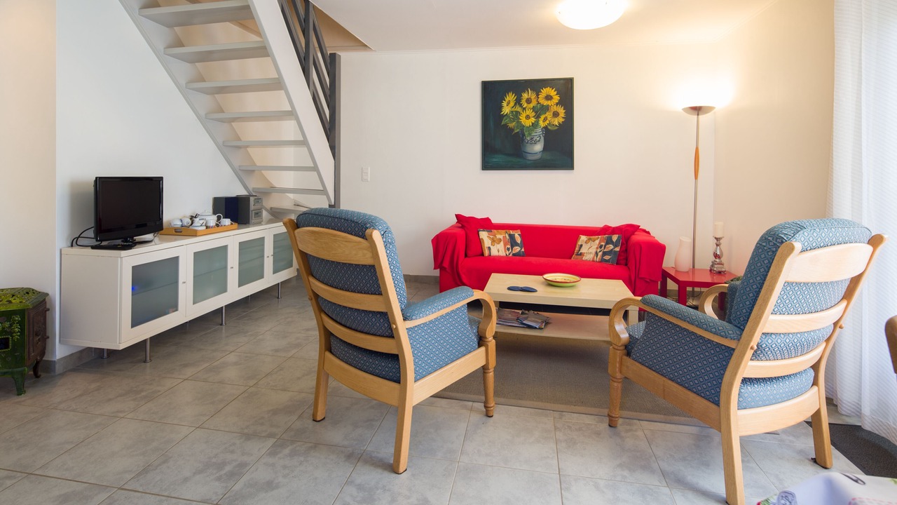 Photo of Livingroom in Saint-Julien-de-Lampon
