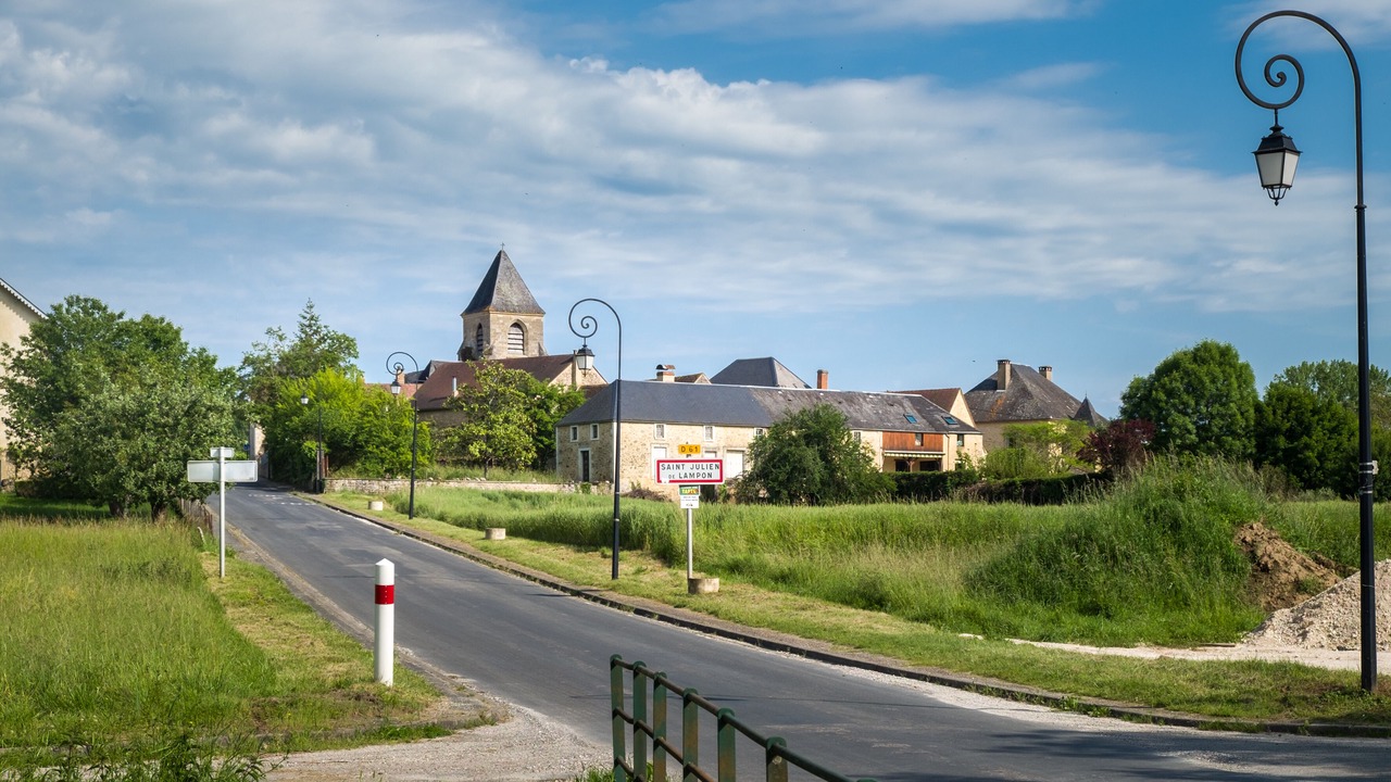 Photo of Others in Saint-Julien-de-Lampon