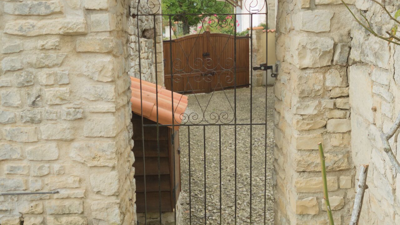 Photo of Outdoor in Luxe