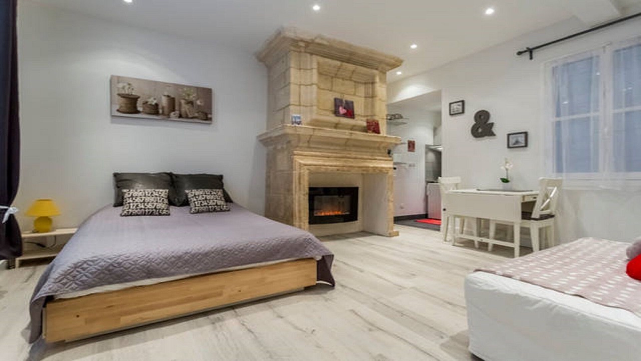 Photo of Bedroom in Hotel de Ville - Quinconces