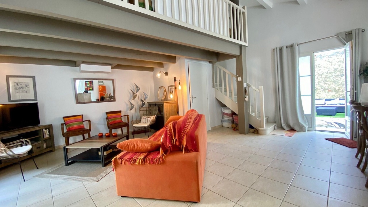 Photo of Livingroom in Sainte-Marie-de-Re