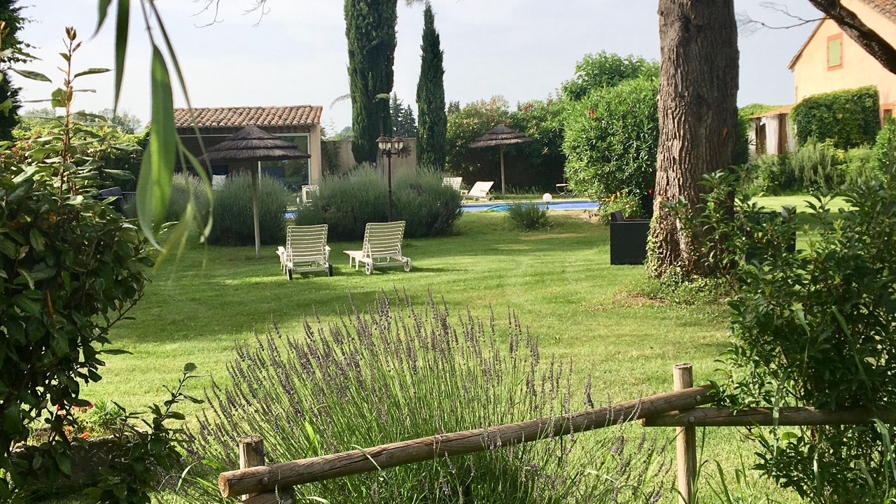 Photo of Outdoor in Saint-Saturnin-les-Avignon