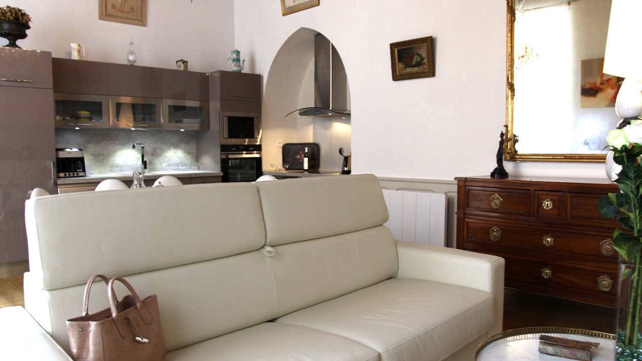 Photo of Livingroom in Sarlat-la-Caneda Historic Center