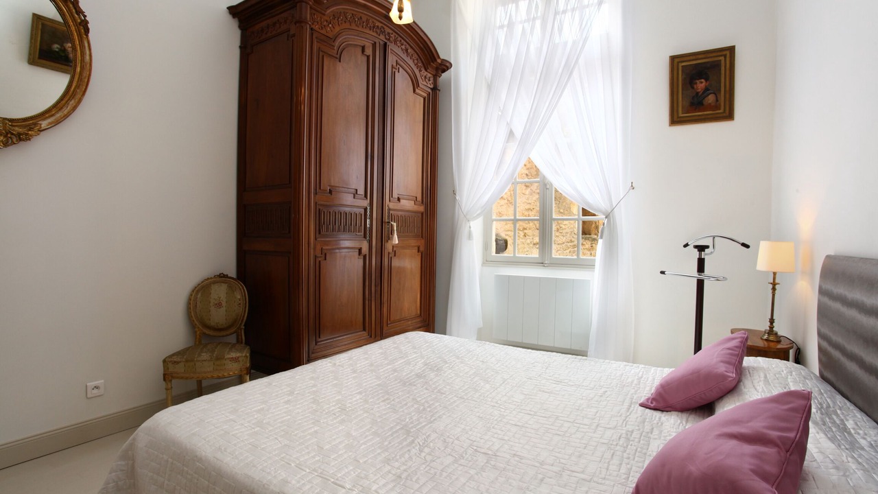 Photo of Bedroom in Sarlat-la-Caneda Historic Center