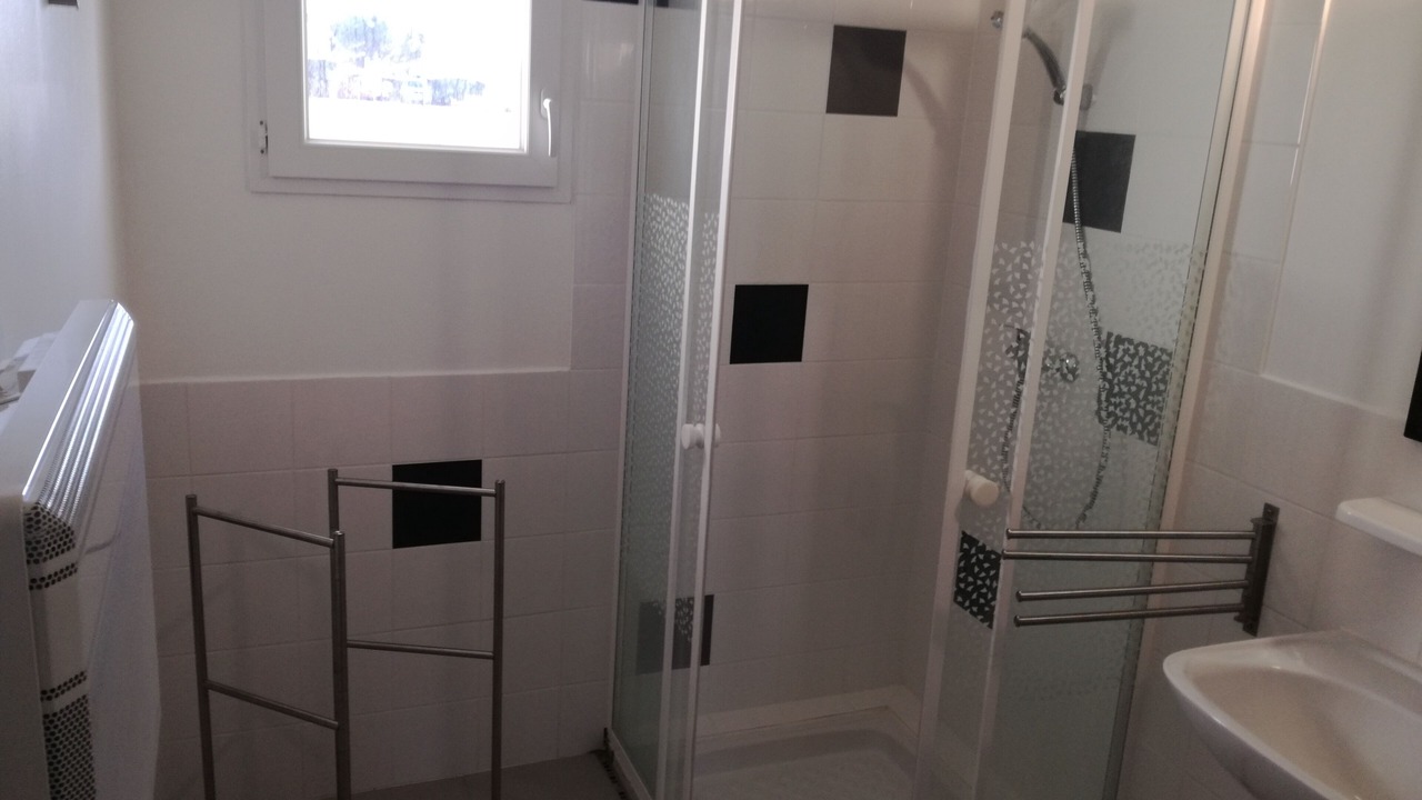 Photo of Bathroom in Fouras