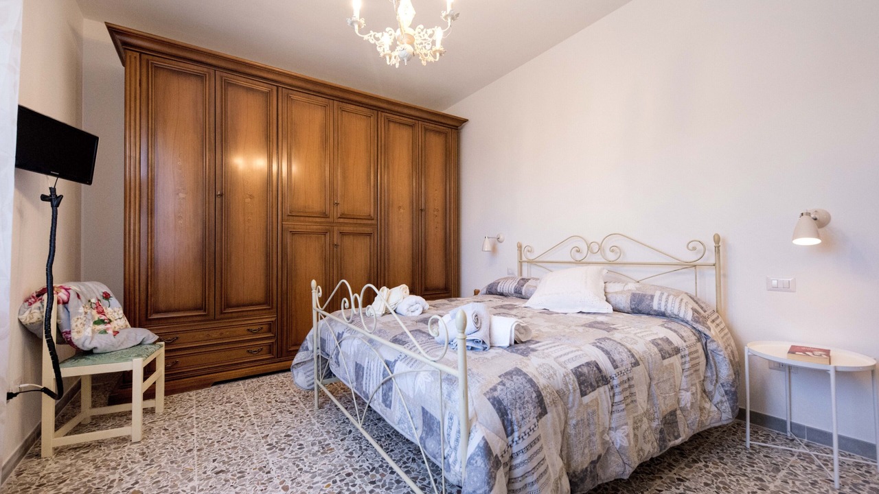 Photo of Bedroom in Lajatico