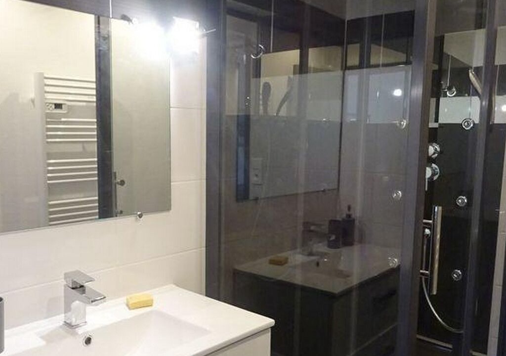 Photo of Bathroom in Saint Nazaire sur Charente