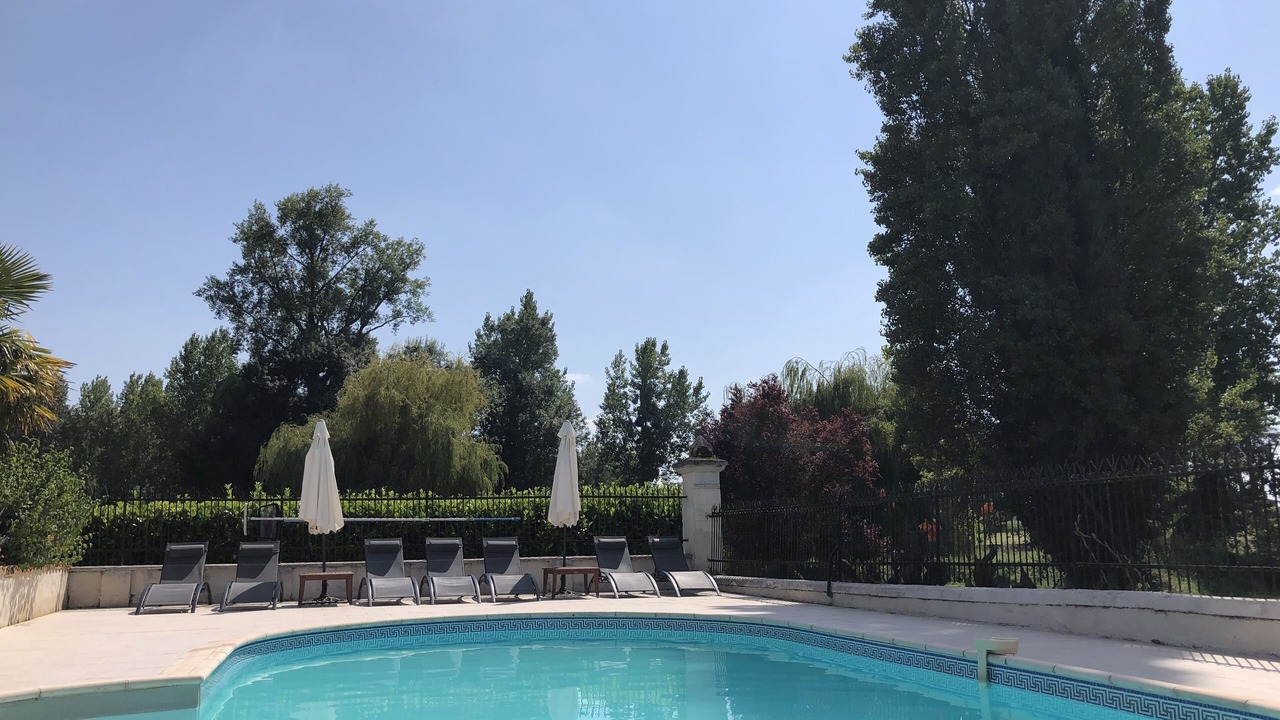 Photo of Outdoor in Mortiers
