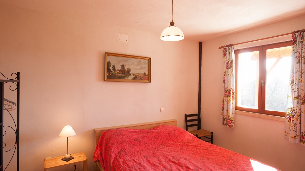 Photo of Bedroom in Saint-Aubin-de-Nabirat