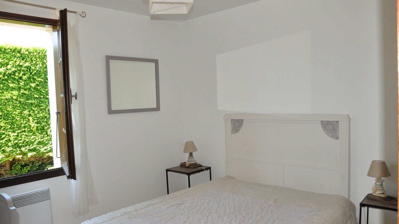 Photo of Bedroom in Saint-Denis-d'Oleron