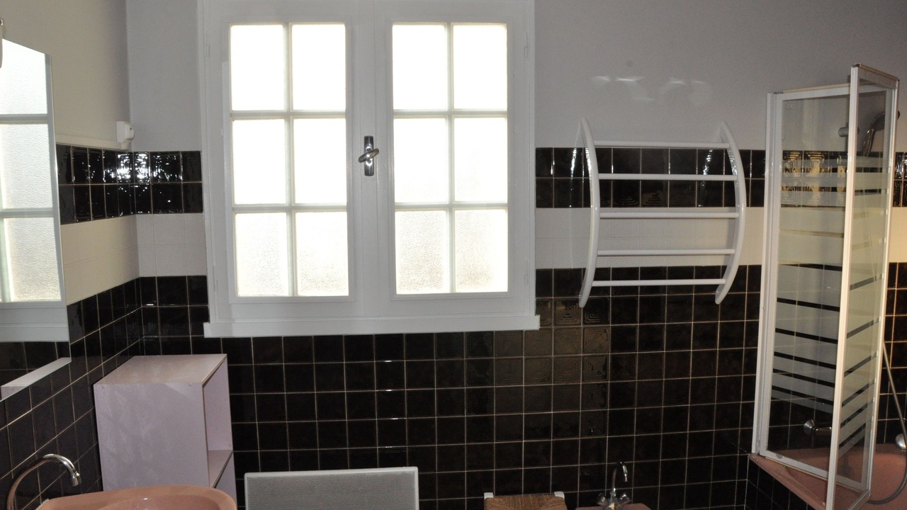Photo of Bathroom in Saint-Denis-d'Oleron