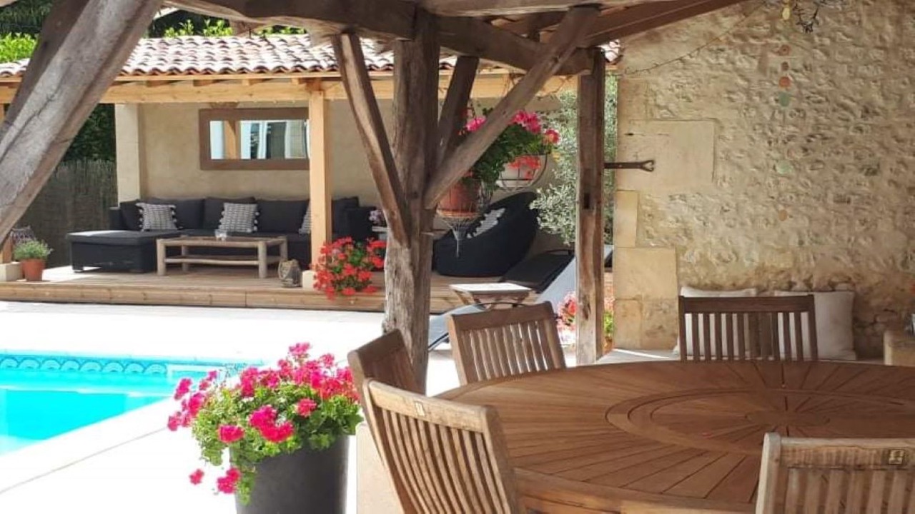 Photo of Outdoor in Expiremont