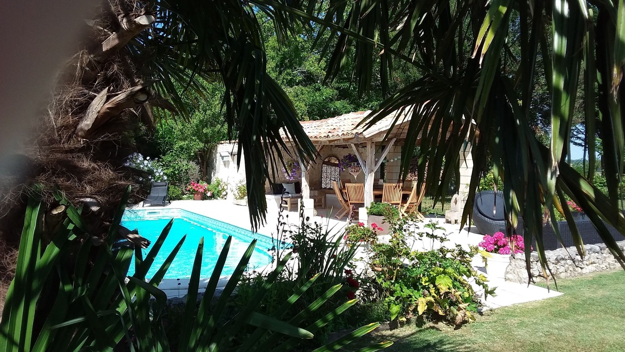 Photo of Outdoor in Expiremont