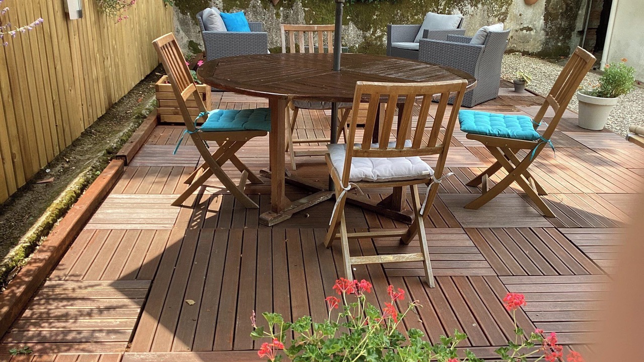 Photo of Outdoor in Civray