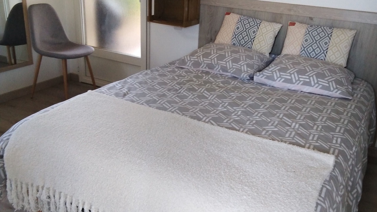 Photo of Bedroom in Saint-Julien-en-Born