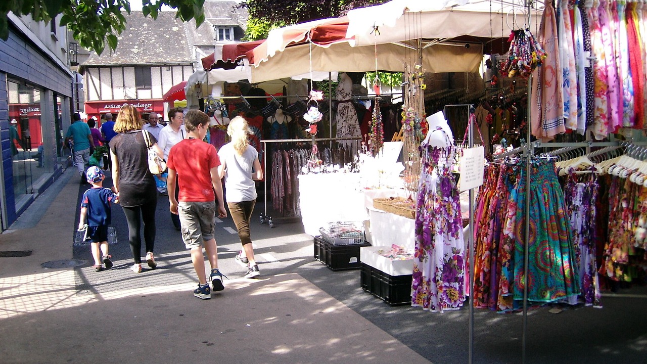 Photo of Others in Ayen