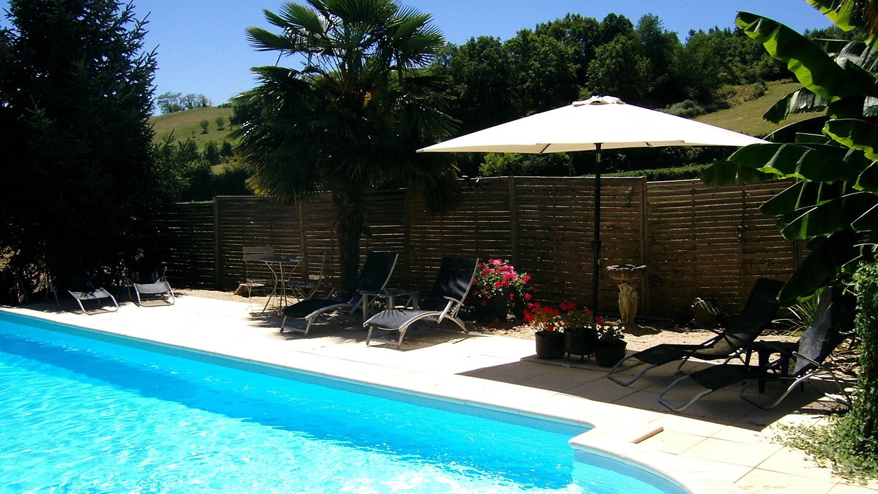 Photo of Outdoor in Ayen