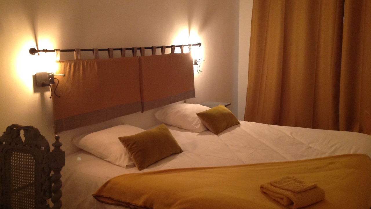 Photo of Bedroom in Montjean
