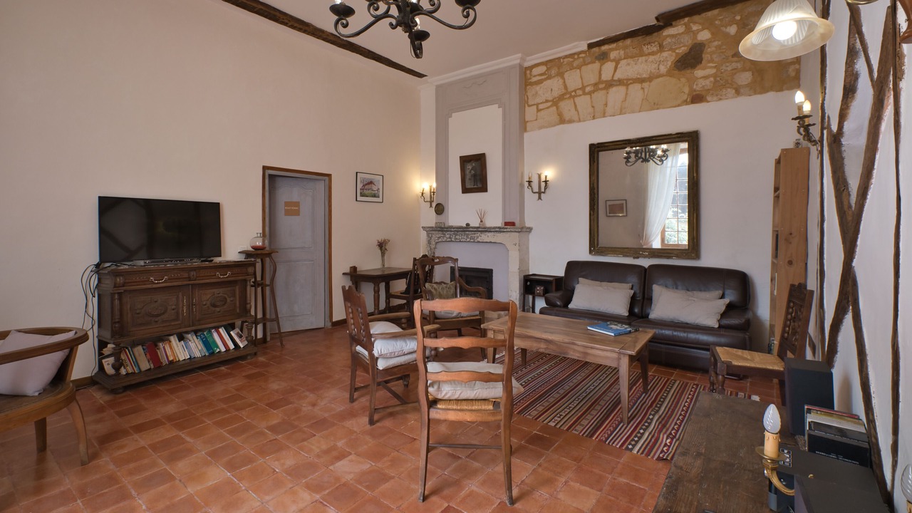 Photo of Livingroom in Cenac-et-Saint-Julien