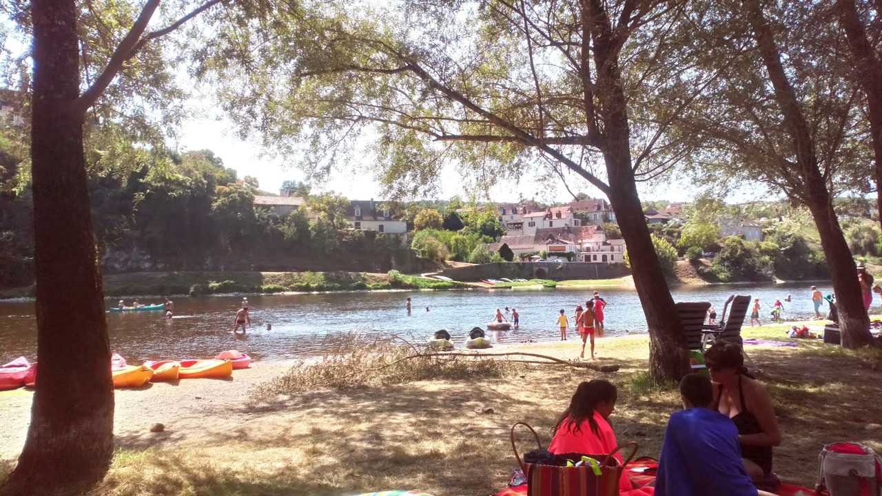 Photo of Others in Blanquefort-sur-Briolance