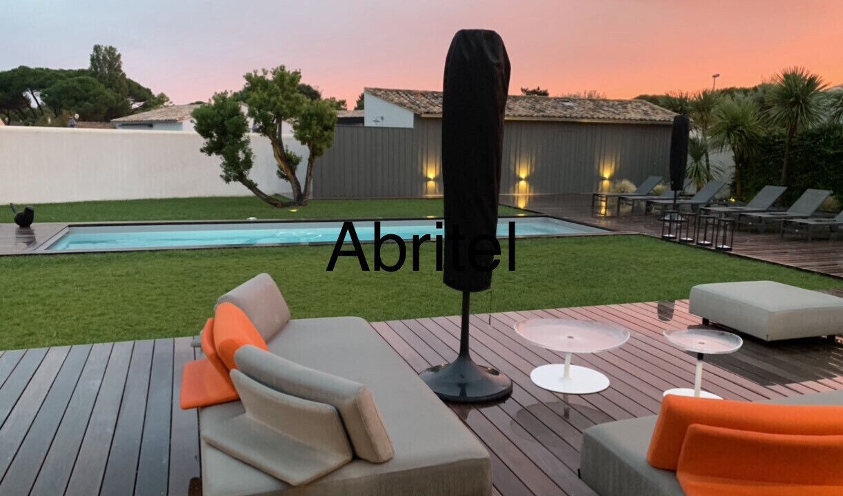 Photo of Patio Balcony in Le Bois-Plage-en-Re