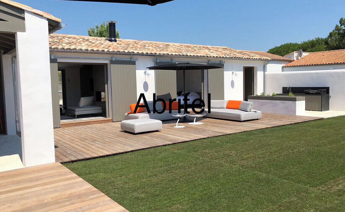 Photo of Patio Balcony in Le Bois-Plage-en-Re