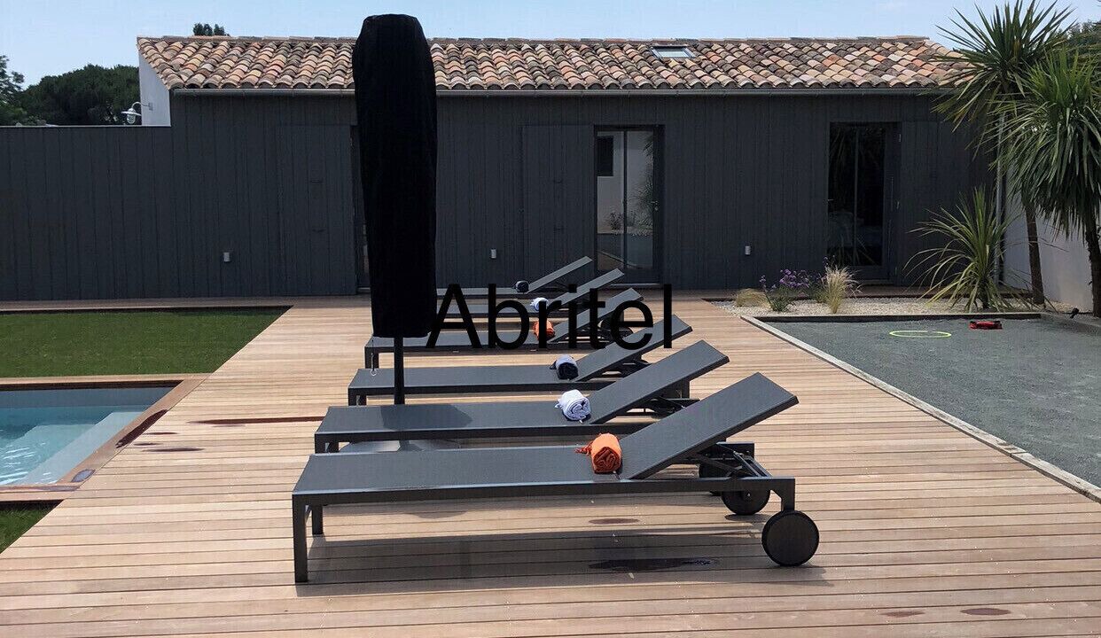 Photo of Patio Balcony in Le Bois-Plage-en-Re