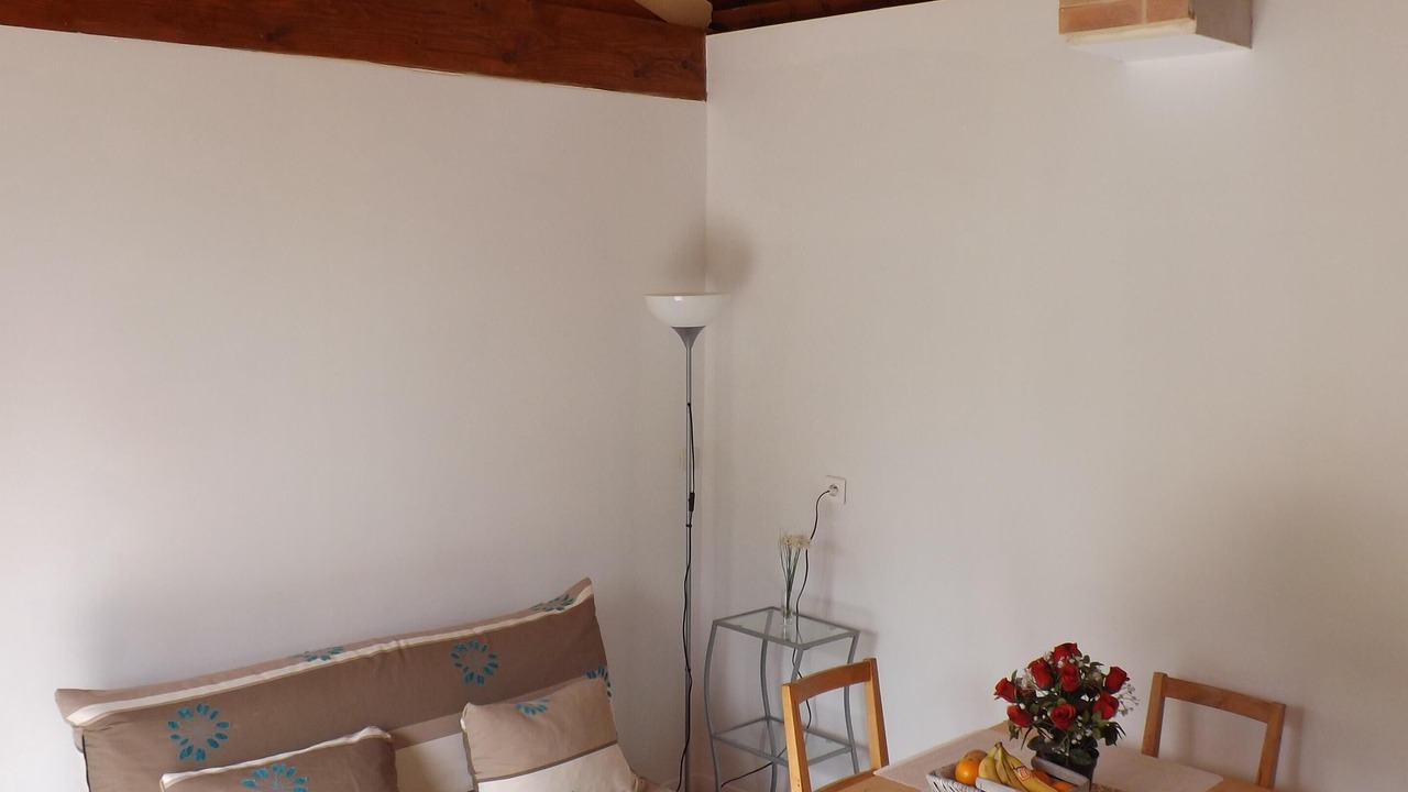 Photo of Livingroom in Cahuzac