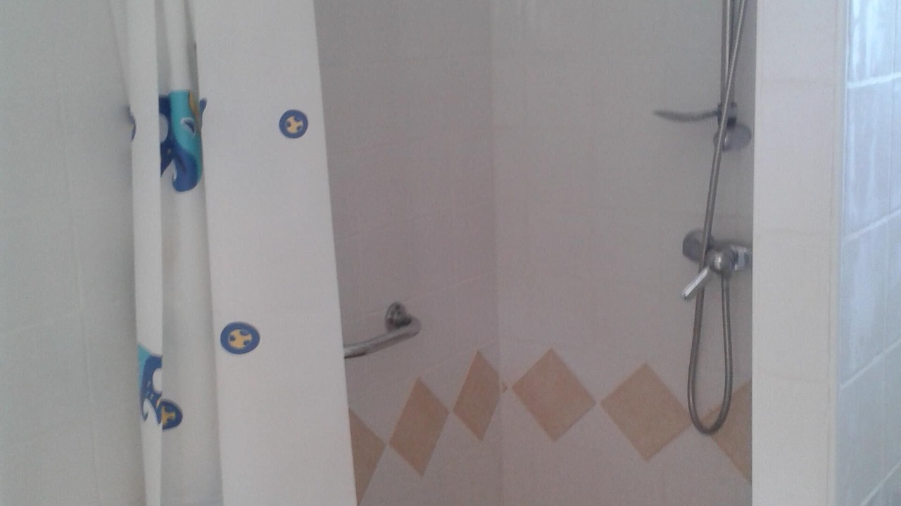 Photo of Bathroom in Cahuzac