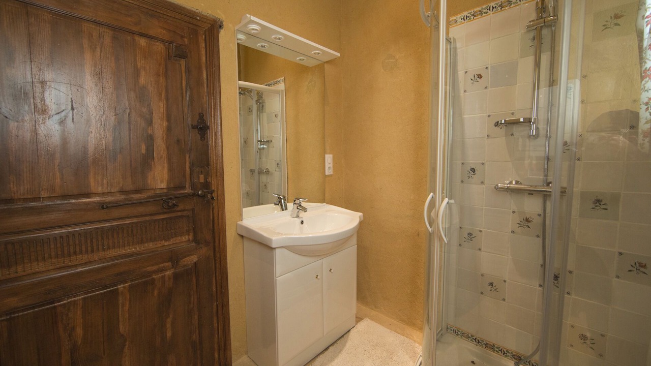 Photo of Bathroom in Le Buisson-de-Cadouin