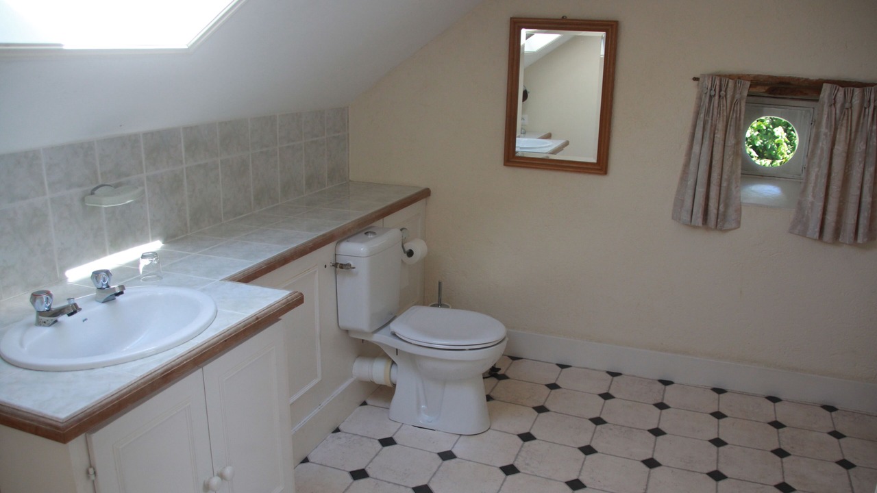 Photo of Bathroom in Saint-Moreil