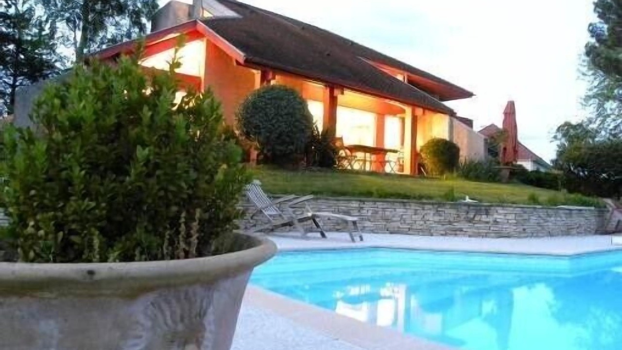 Photo of Outdoor in Ogenne-Camptort