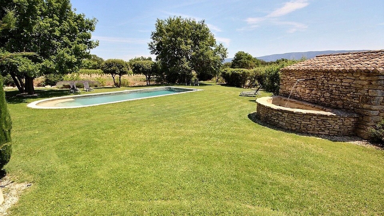 Photo of Outdoor in Cabrieres-d'Avignon