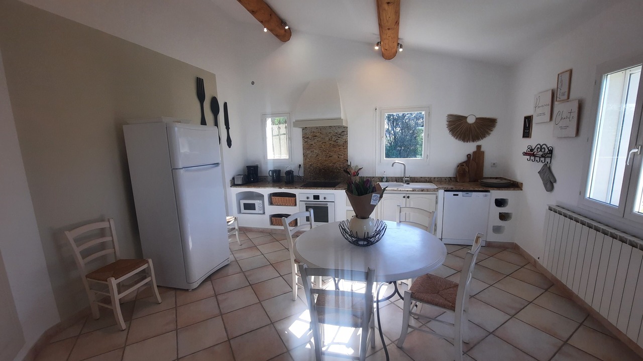Photo of Kitchen in Cabrieres-d'Avignon