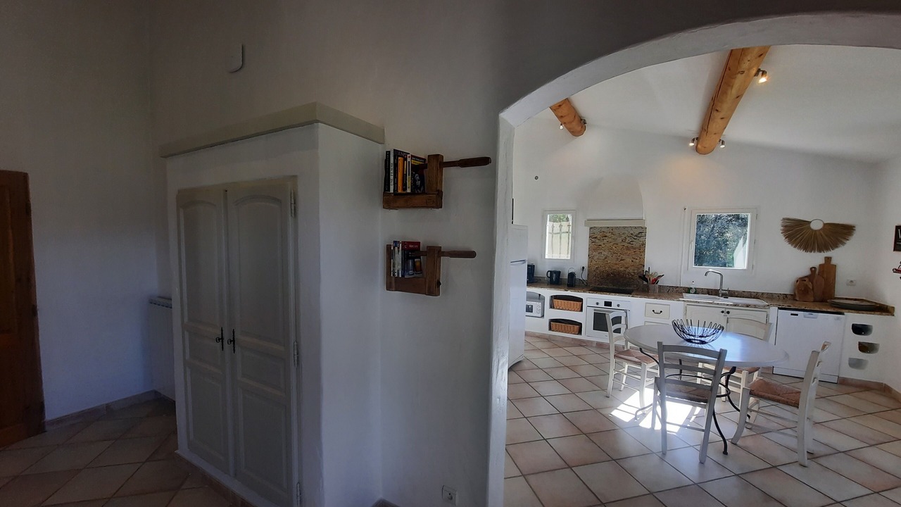 Photo of Kitchen in Cabrieres-d'Avignon