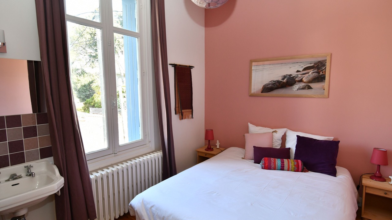 Photo of Bedroom in Royan